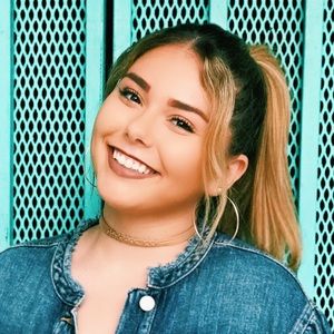 Meet your Posher, Natalia